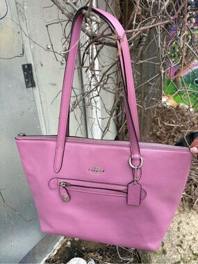 Coach Pink Leather Tote with Front Zip Pocket and Tag